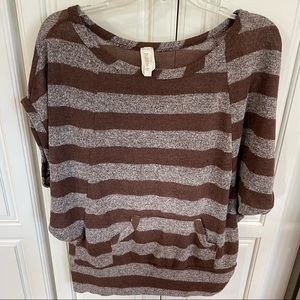 Womens lightweight knit blouse
